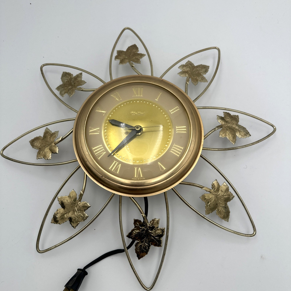 Vintage Gold MCM United Starburst Ivy Leaves Electric Wall Clock